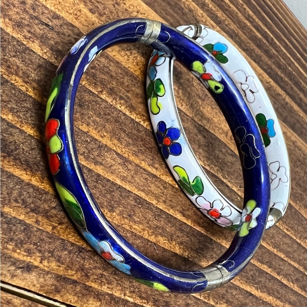 Set of two vintage boho cloisonné bangle bracelets.